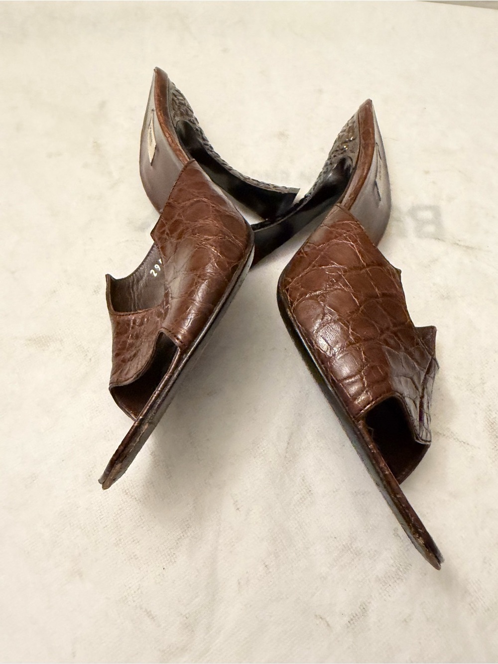 Prada Brown Croc-Embossed Open-Toe Mule Slides, pre-owned, SZ8.5 - Picture 5 of 16